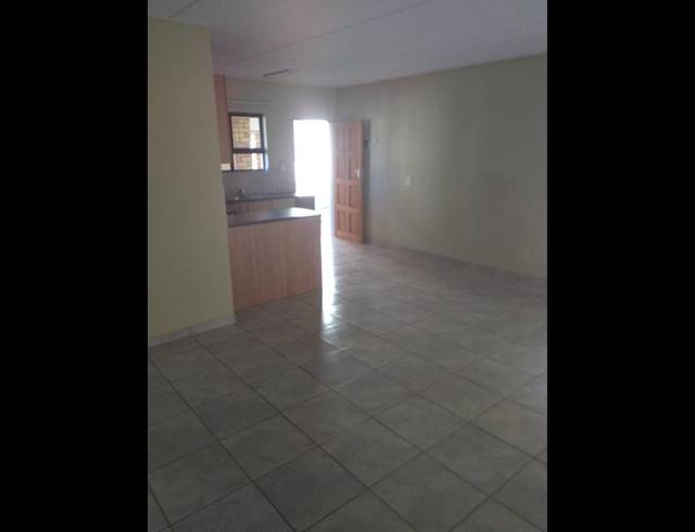 2 BEDROOM APARTMENT FOR SALE IN GROBLERPARK